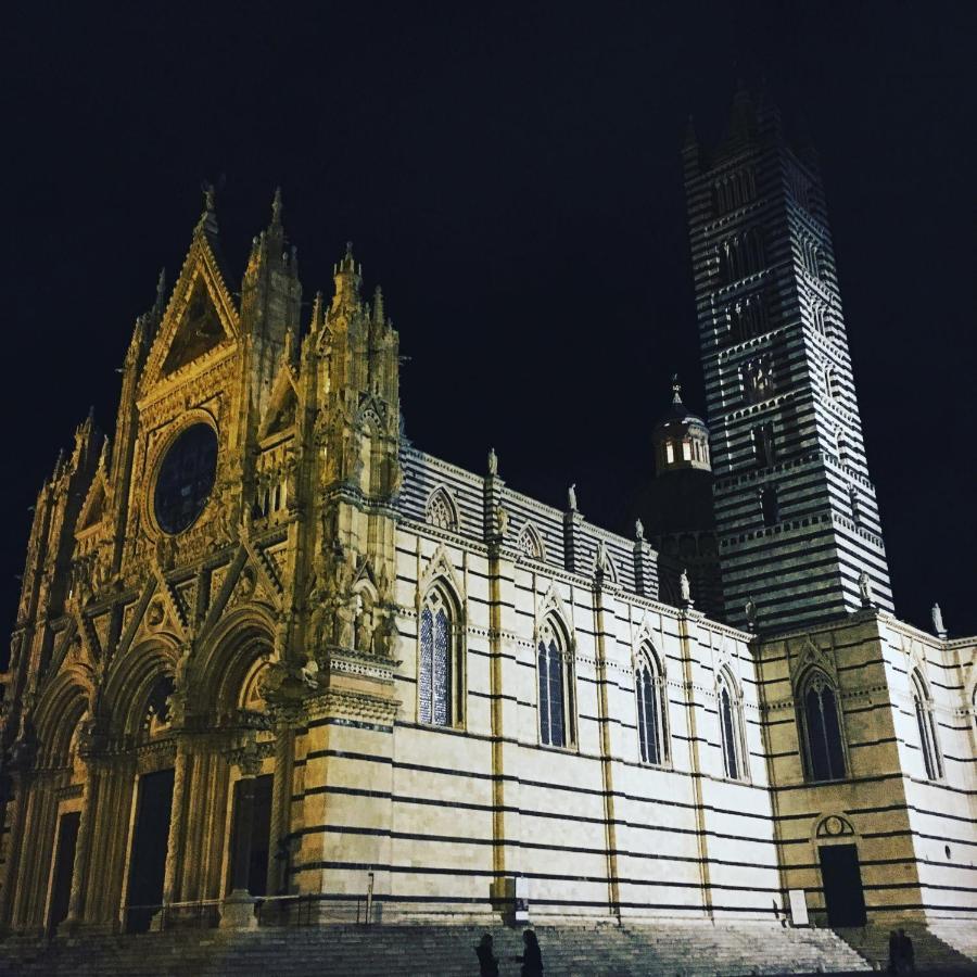 I Terzi Di Siena - Rooms Only Екстер'єр фото