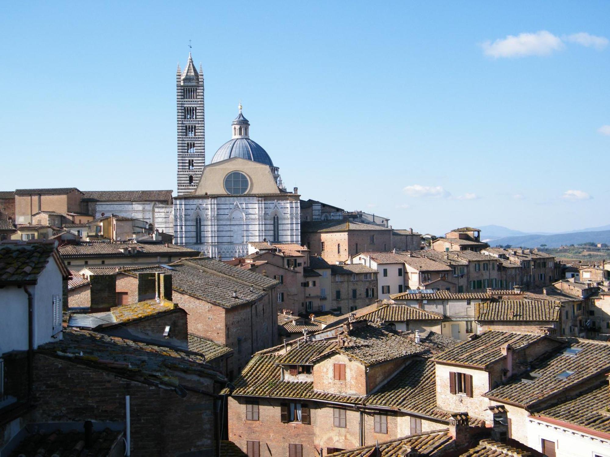 I Terzi Di Siena - Rooms Only Екстер'єр фото