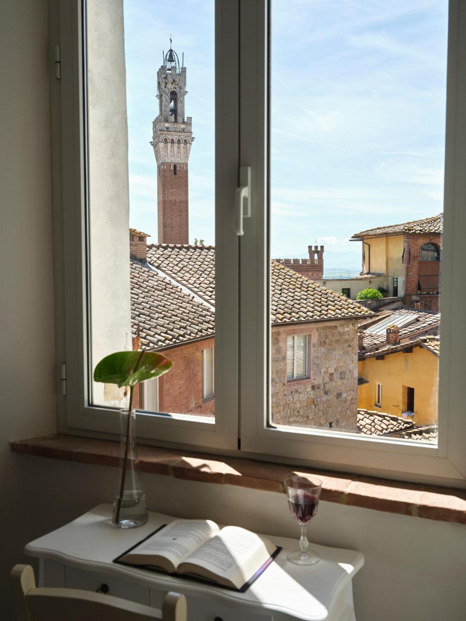 I Terzi Di Siena - Rooms Only Екстер'єр фото