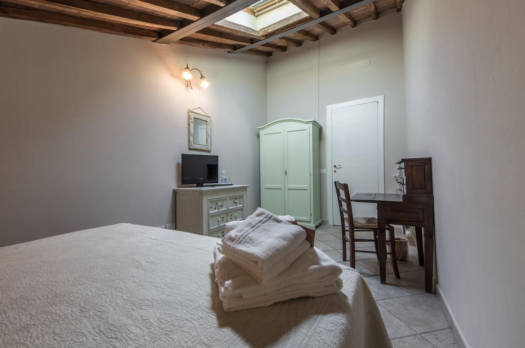 I Terzi Di Siena - Rooms Only Екстер'єр фото