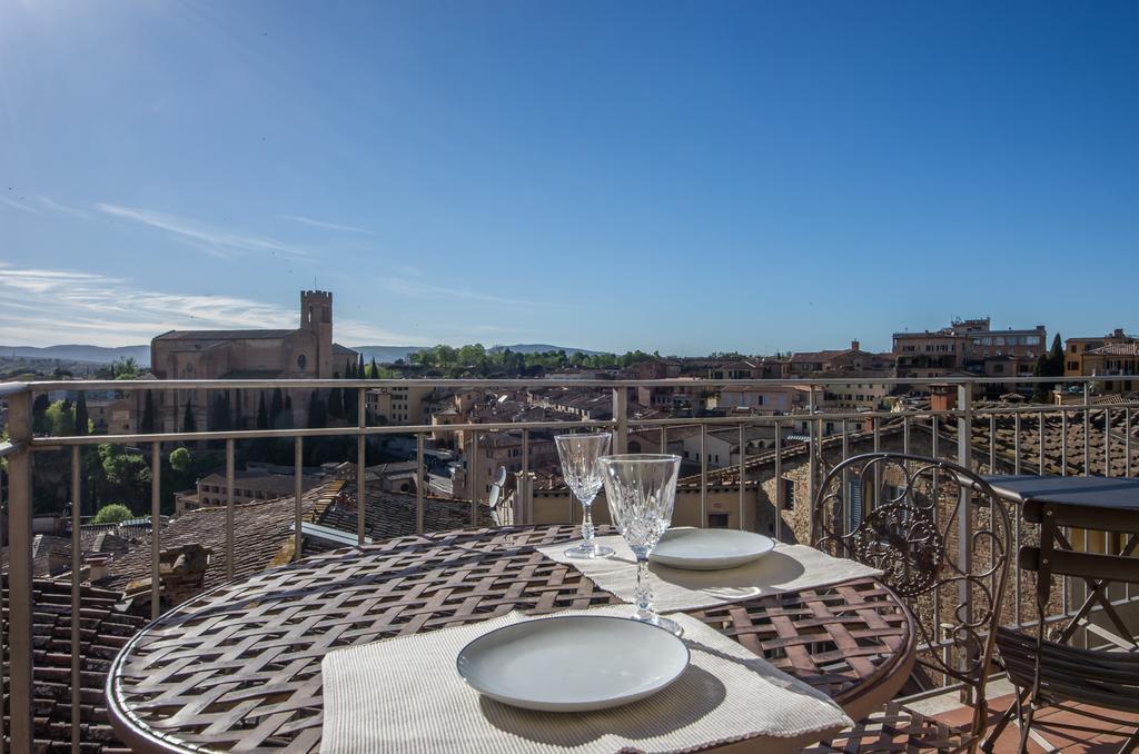 I Terzi Di Siena - Rooms Only Екстер'єр фото