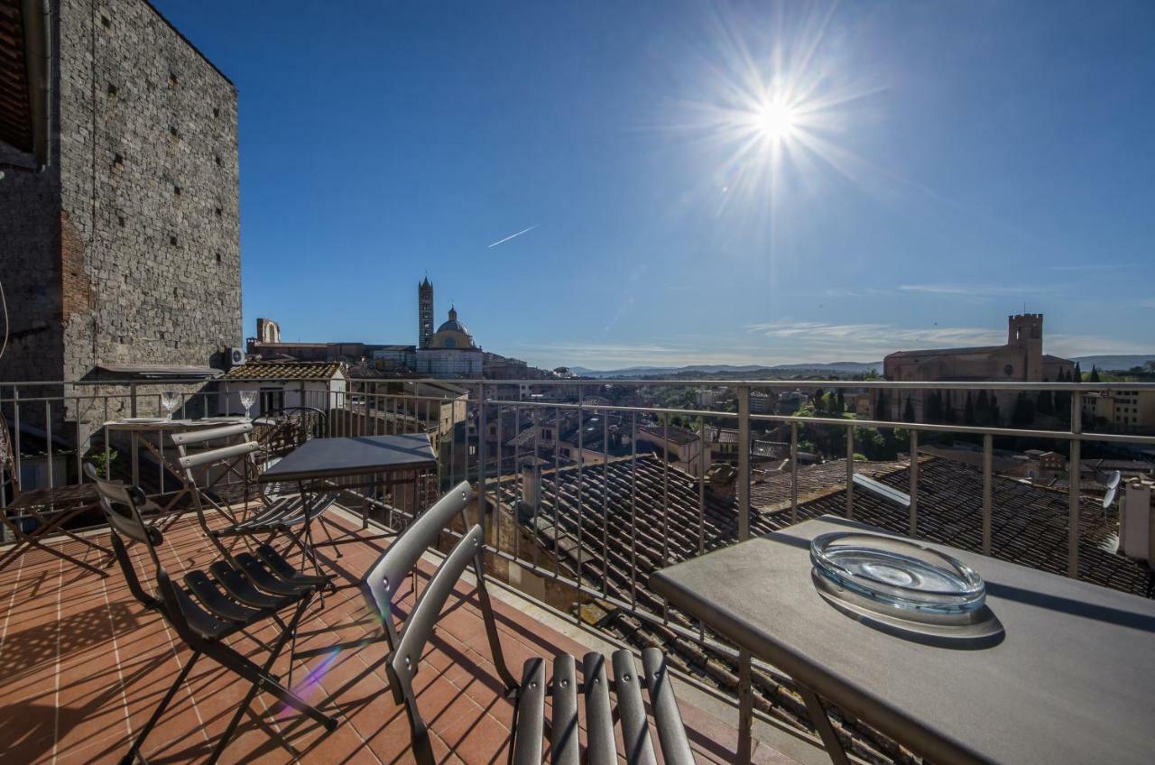 I Terzi Di Siena - Rooms Only Екстер'єр фото